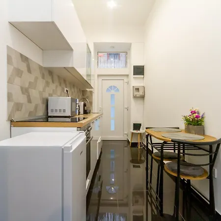 Apartment Galerie Vibes In Josika Street By Nw *