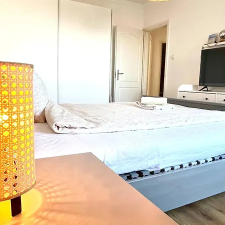 Holiday home Stunning Views - House In Budapest