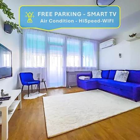 Panoramic 2br Home-free Parking-ac-top Floor * Budapest