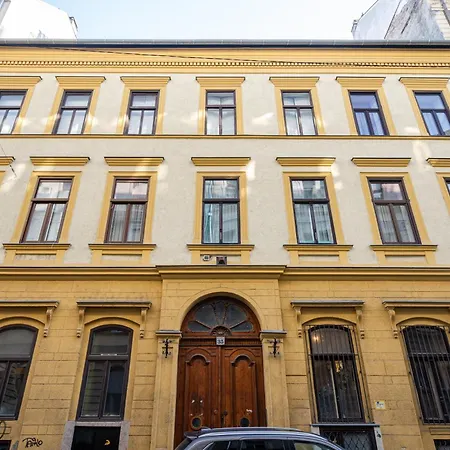 Apartment D35 - Chic Boutique Apartments By Bqa