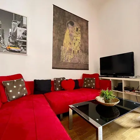 Iza Bella Classic Romantica Spacious 2br Apartment *