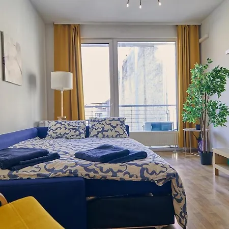 Cozy Quiet With Ac And Parking * Budapest
