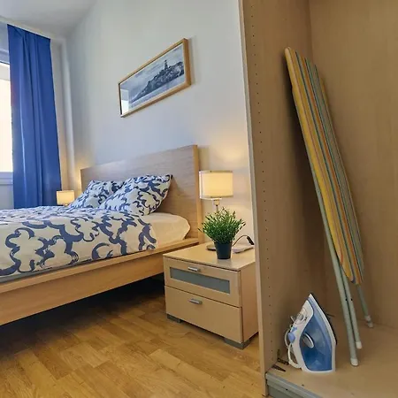 Cozy Quiet With Ac And Parking * Budapest