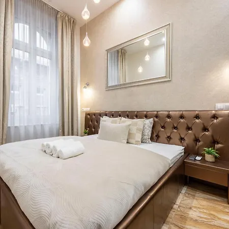 Luxe N' Charm Grand By Prestige Homes Apartment Budapest