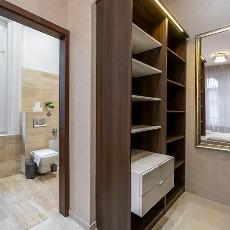 Apartment Luxe N' Charm Grand By Prestige Homes