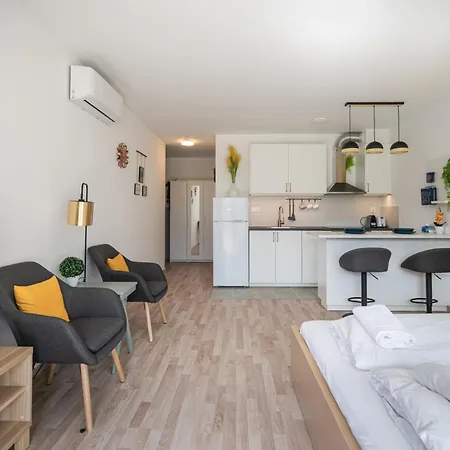 Apartment River Sunshine