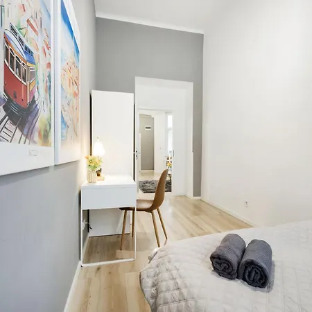 Apartment Walk To Opera House - 3br Live In Designer