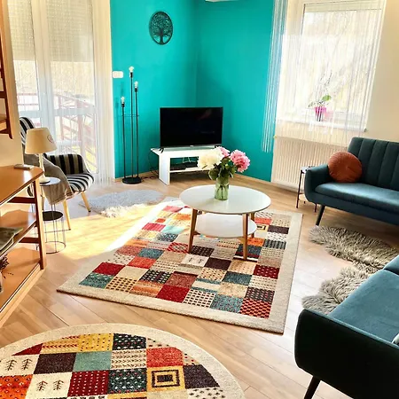 Kiraly Csaladi Apartman- Royal Family #freegarage