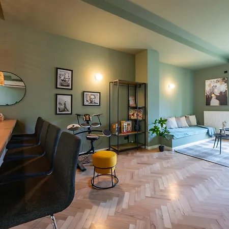 Sky Penthouse Apartment