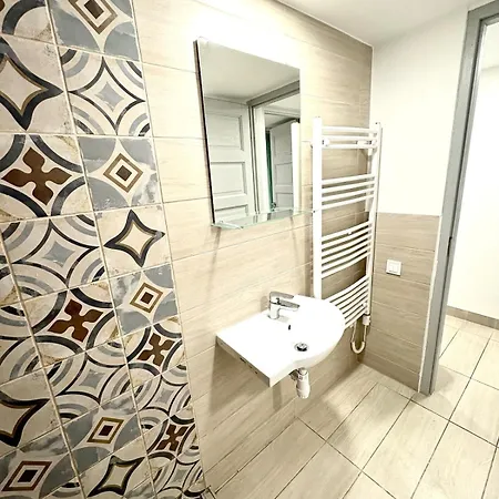 Nyugati 4 With 3 Bedrooms In The Center