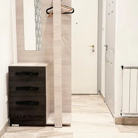 City Centrum Fashionstreet Apartman Apartment *