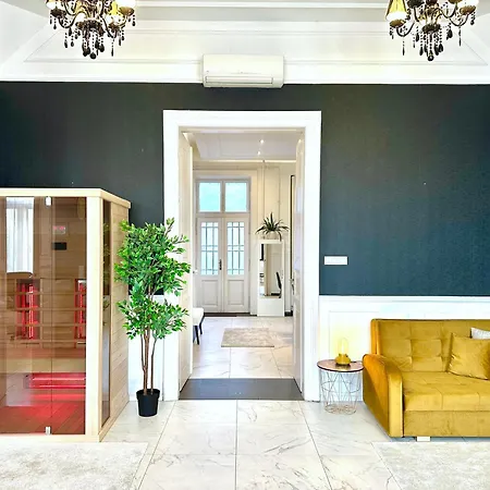 Deluxe 2-bedroom With Sauna And Ac Apartment *