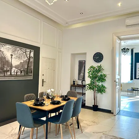 Apartment Deluxe 2-bedroom With Sauna And Ac *