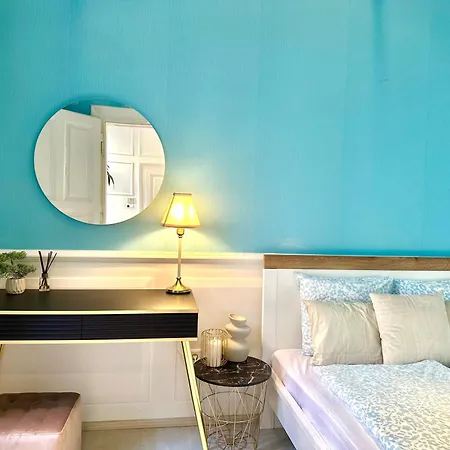 Deluxe 2-bedroom With Sauna And Ac Apartment *