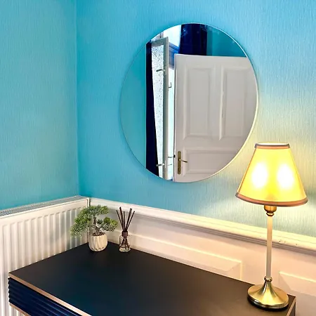 Apartment Deluxe 2-bedroom With Sauna And Ac Budapest