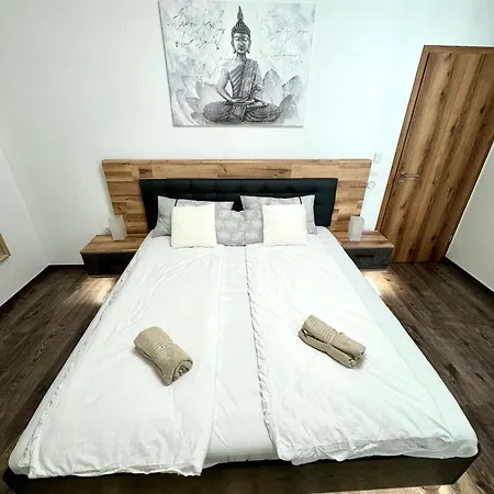 Apartment P193 Stylish *