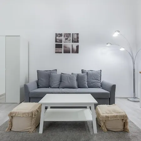 Apartment A36 Akacfa