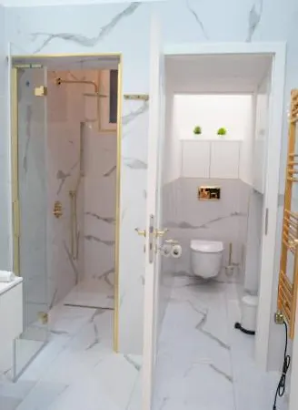 Gold'n Marble Budapest