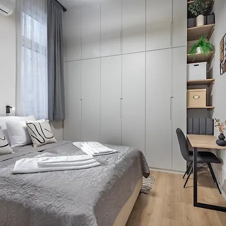 Apartment Elegance