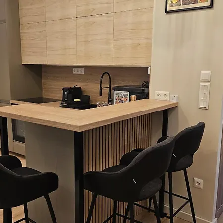 Apartment Elegance *