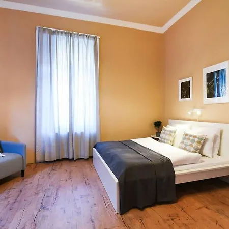 Very Very Spacious New * Budapest