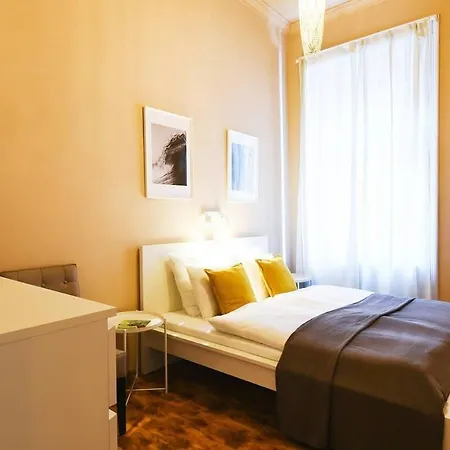 Very Very Spacious New Budapest
