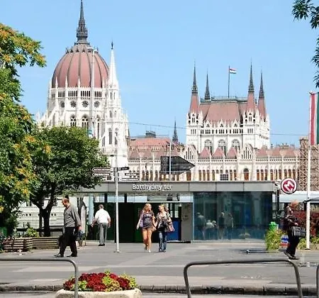 Poppy's By The Danube By Nw Apartment