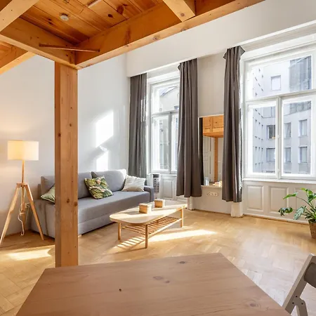 V26 Freedom Apartment Budapest