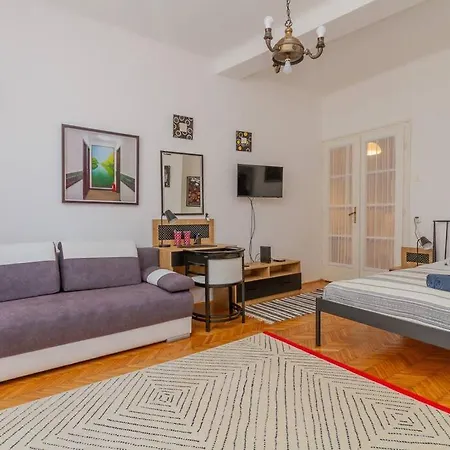 Apartment Poppy's By The Danube By Nw