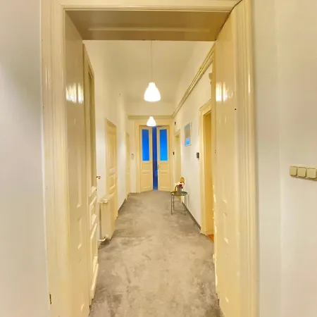 Sziv - Modern And Comfortable Homestay *