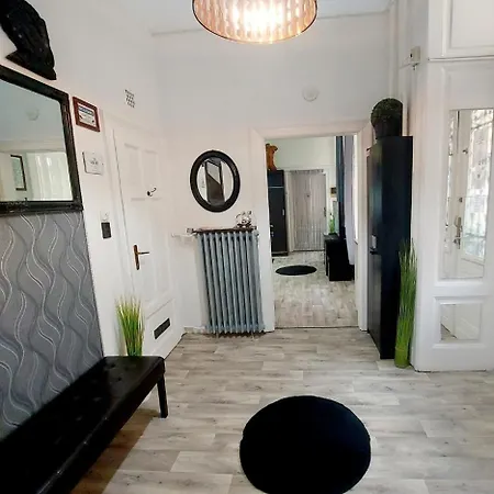 Apartment Center Terrace *