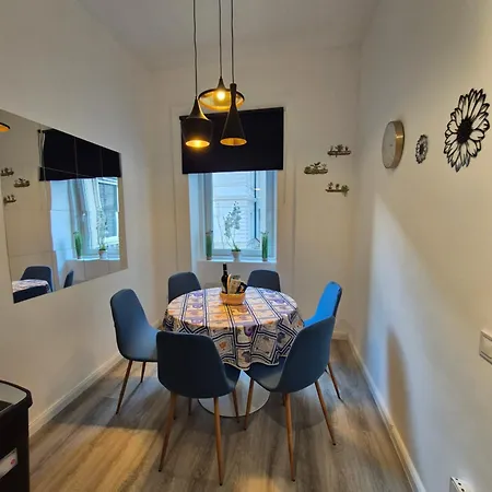 Damjanich 51- Lovely 3bedroom Apartment Budapest