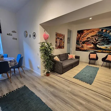 Damjanich 51- Lovely 3bedroom Budapest