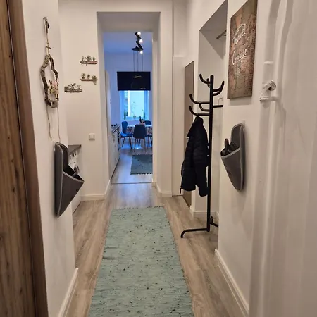 Apartment Damjanich 51- Lovely 3bedroom Budapest