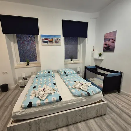 Damjanich 51- Lovely 3bedroom Apartment