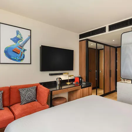 Pullman 5* Budapesta