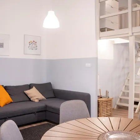 Klau33 In Party District Budapešť