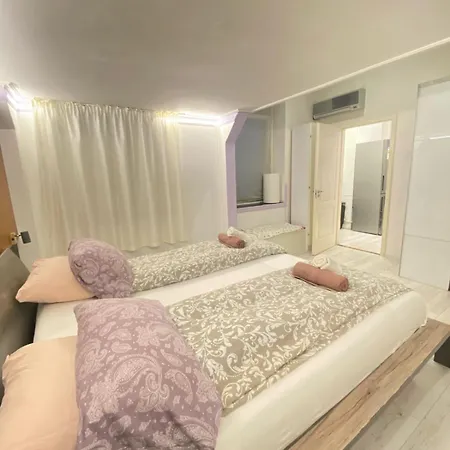 Apartamento Yes, Yes! Lovely Good Amenities Center Budapest
