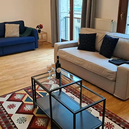 Apartment Szimpla Gem *
