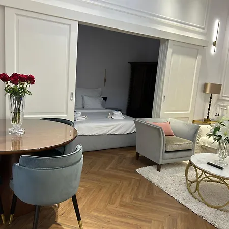 Premium Luxury Opera Near Opera And Basilica Budapest