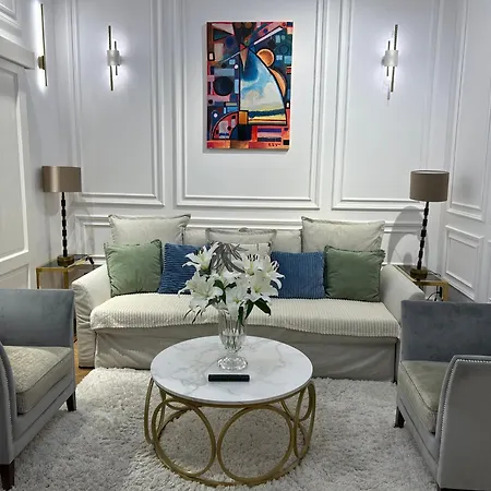 Apartment Premium Luxury Opera Near Opera And Basilica *