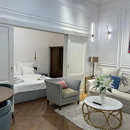 Premium Luxury Opera Near Opera And Basilica Budapest