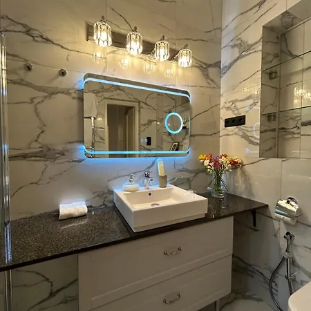 Premium Luxury Opera Near Opera And Basilica Apartment *