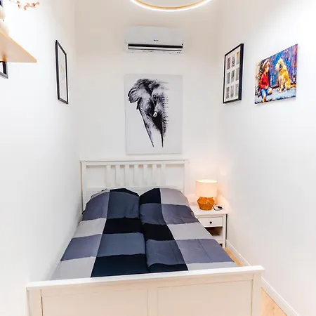 2 Bedrooms And Living Your Modern In Budapest