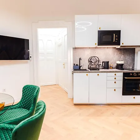 Apartment 2 Bedrooms And Living Your Modern In *