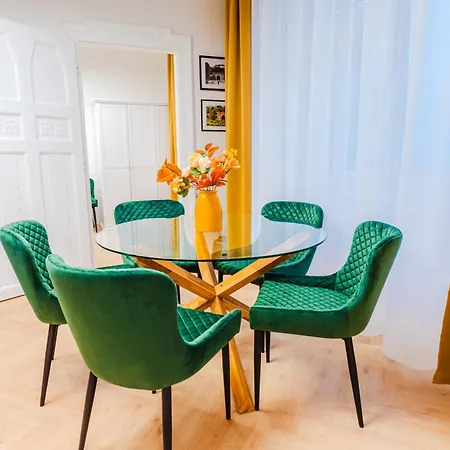 Apartment 2 Bedrooms And Living Your Modern In *