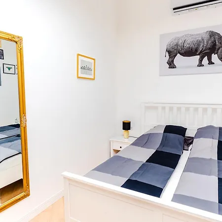 Apartment 2 Bedrooms And Living Your Modern In