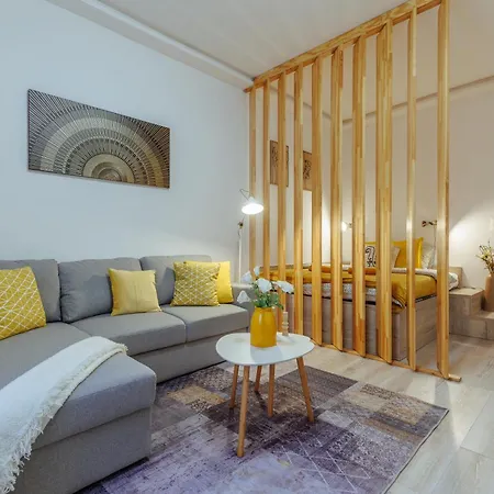 Rise & Shine Apartment