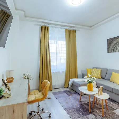 Rise & Shine Apartment *