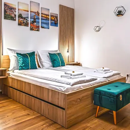 Chill & In The Heart Of Budapest-with Ac Apartment